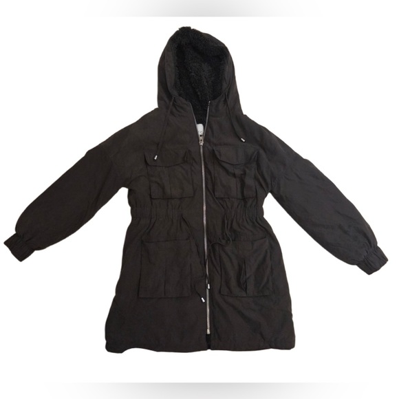 MINKPINK Jackets & Blazers - MINKPINK Black Utility Jacket with Hood